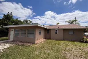 1933 Flamingo Dr, North Fort Myers, FL 33991 - Photo 21