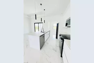 1422 NE 20th St, Cape Coral, FL 33909 - Photo 7