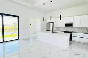 1422 NE 20th St, Cape Coral, FL 33909 - Photo 5