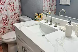 930 SW 34th St, Cape Coral, FL 33914 - Photo 9