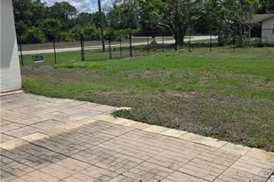 5301 Banning St, Lehigh Acres, FL 33971 - Photo 17