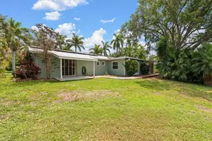 2221 Cape Way, North Fort Myers, FL 33917 - Photo 37
