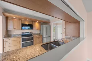 279 Ferry Landing Dr, Sanibel, FL 33957 - Photo 9