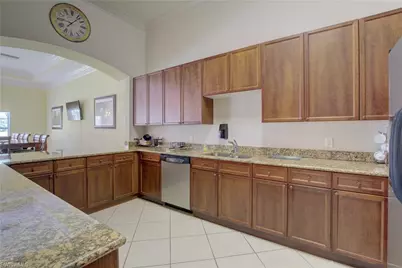 10031 Lake Cove Dr #302, Fort Myers, FL 33908 - Photo 7