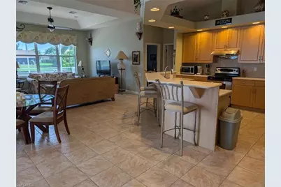 161 SE 17th St, Cape Coral, FL 33990 - Photo 7