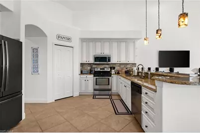 3041 SW 11th Pl, Cape Coral, FL 33914 - Photo 7