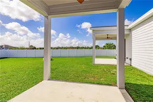 9022 Bamboo Cir, Labelle, FL 33935 - Photo 31