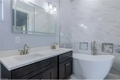 9022 Bamboo Cir, Labelle, FL 33935 - Photo 19