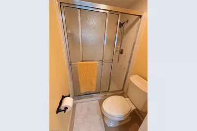 2526 SE 16th Pl #105, Cape Coral, FL 33904 - Photo 17