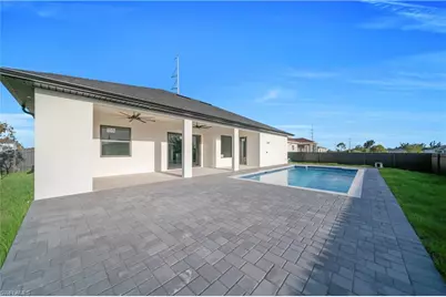 2020 Santa Barbara Blvd N, Cape Coral, FL 33993 - Photo 7