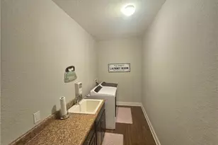 1919 SW 26th Terrace, Cape Coral, FL 33914 - Photo 23