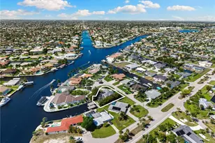 5234 Savoy Ct, Cape Coral, FL 33904 - Photo 7