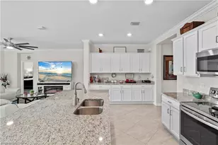 4392 Lemongrass Dr, Fort Myers, FL 33916 - Photo 11