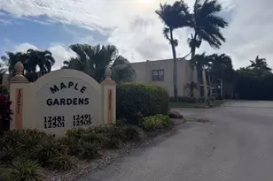 12481 McGregor Blvd, Fort Myers, FL 33919 - Photo 1