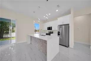 900 Sunniland Blvd, Lehigh Acres, FL 33971 - Photo 11