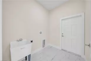 900 Sunniland Blvd, Lehigh Acres, FL 33971 - Photo 15