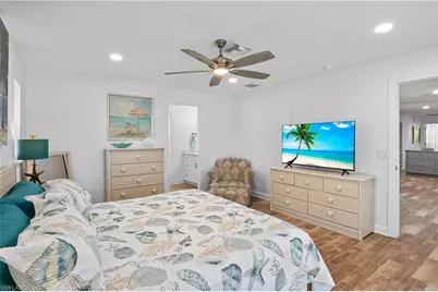 9421 Moonlight Dr, Sanibel, FL 33957 - Photo 31