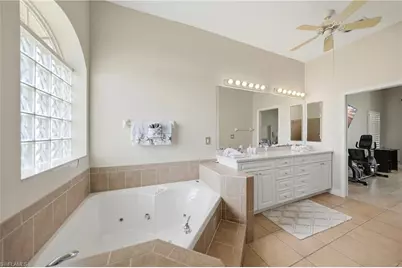 1511 NW 29th Pl, Cape Coral, FL 33993 - Photo 21