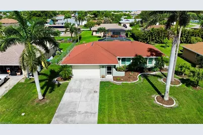 210 SE 1st Pl, Cape Coral, FL 33990 - Photo 21
