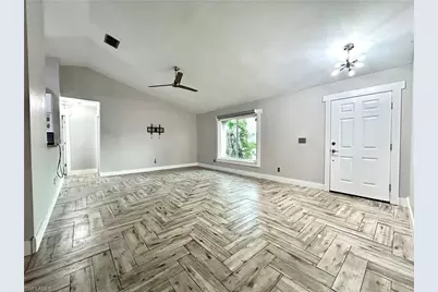 210 SE 1st Pl, Cape Coral, FL 33990 - Photo 11