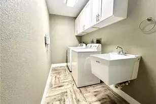 210 SE 1st Pl, Cape Coral, FL 33990 - Photo 19