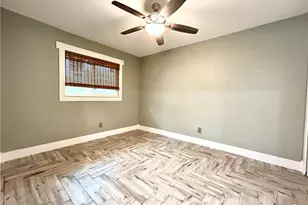 210 SE 1st Pl, Cape Coral, FL 33990 - Photo 15
