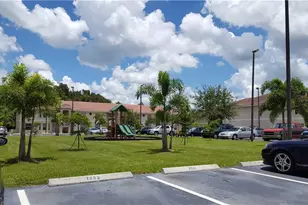 8424 Bernwood Cove Loop, Fort Myers, FL 33966 - Photo 17