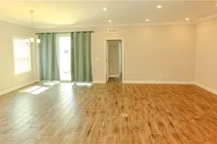 8792 Cascade Price Cir, North Fort Myers, FL 33917 - Photo 5