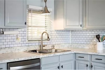 20660 River Dr, Estero, FL 33928 - Photo 7