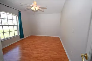 136 SE 19th Ln, Cape Coral, FL 33990 - Photo 5