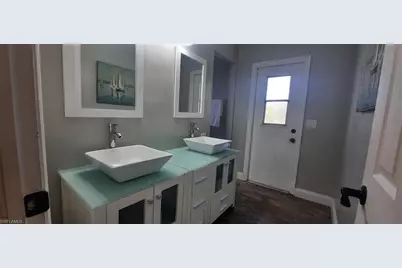 3502 SE 16th Pl, Cape Coral, FL 33904 - Photo 15