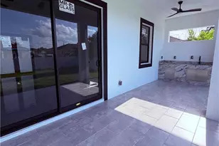 3910 10th St W, Lehigh Acres, FL 33971 - Photo 27