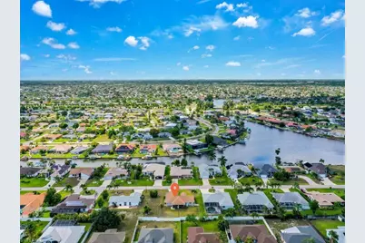 404 SE 28th Ter, Cape Coral, FL 33904 - Photo 37