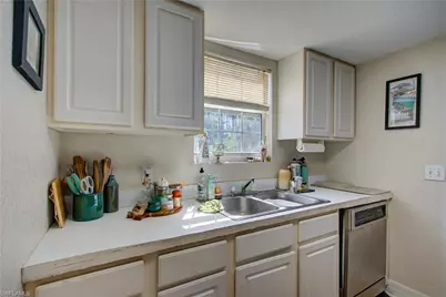 1002 Henry Ave, Lehigh Acres, FL 33972 - Photo 21