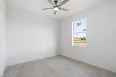 3425 NE 14th Pl, Cape Coral, FL 33909 - Photo 21