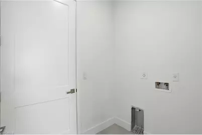 3425 NE 14th Pl, Cape Coral, FL 33909 - Photo 23