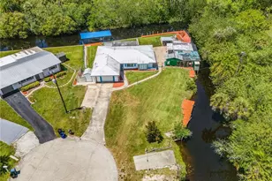 93 Glenmont Dr W, North Fort Myers, FL 33917 - Photo 29