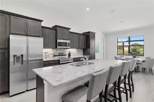 635 NE 7th Terrace, Cape Coral, FL 33909 - Photo 13