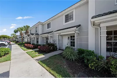 8273 Pacific Beach Dr, Fort Myers, FL 33966 - Photo 5