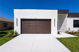 2102 NW 25th Pl, Cape Coral, FL 33993 - Photo 3