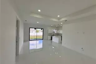 2102 NW 25th Pl, Cape Coral, FL 33993 - Photo 7