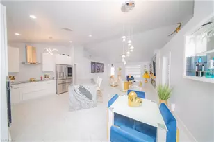 344 NE 10th St, Cape Coral, FL 33909 - Photo 7