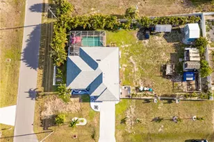 344 NE 10th St, Cape Coral, FL 33909 - Photo 39