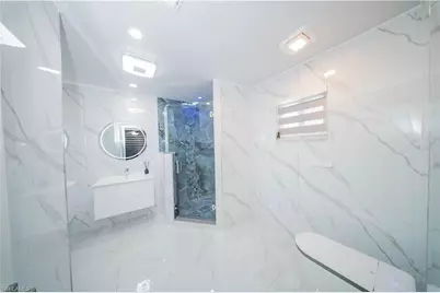 344 NE 10th St, Cape Coral, FL 33909 - Photo 11