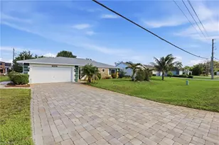 12878 Iona Rd, Fort Myers, FL 33908 - Photo 3