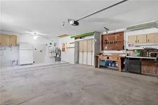 12878 Iona Rd, Fort Myers, FL 33908 - Photo 39