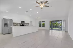 2619 NE 4th Ave, Cape Coral, FL 33909 - Photo 7