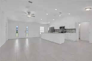 2619 NE 4th Ave, Cape Coral, FL 33909 - Photo 5