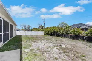 2619 NE 4th Ave, Cape Coral, FL 33909 - Photo 27