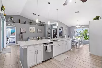 123 SW 29th St, Cape Coral, FL 33914 - Photo 13